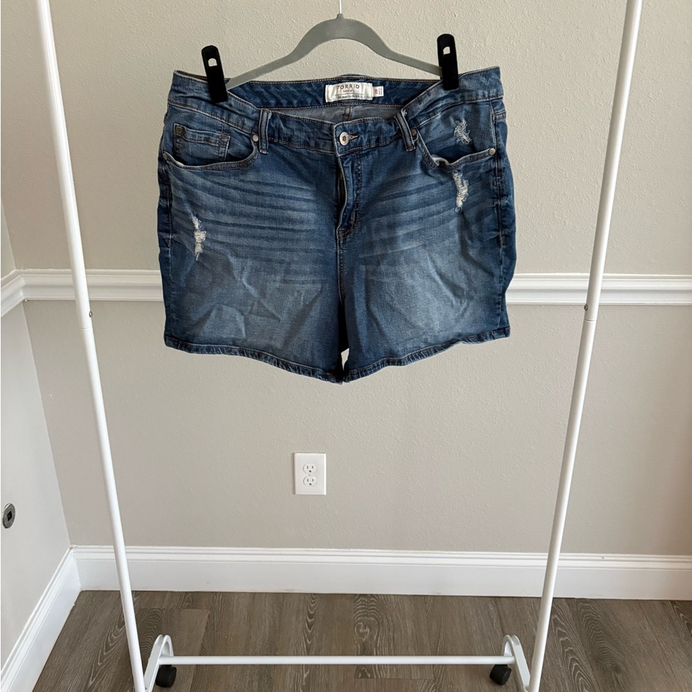 Torrid Size 20 Blue Jean Shorts